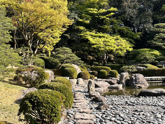福岡春天漫步散策：⛩️福岡護國神社 + 🌳大濠公園日本庭園
