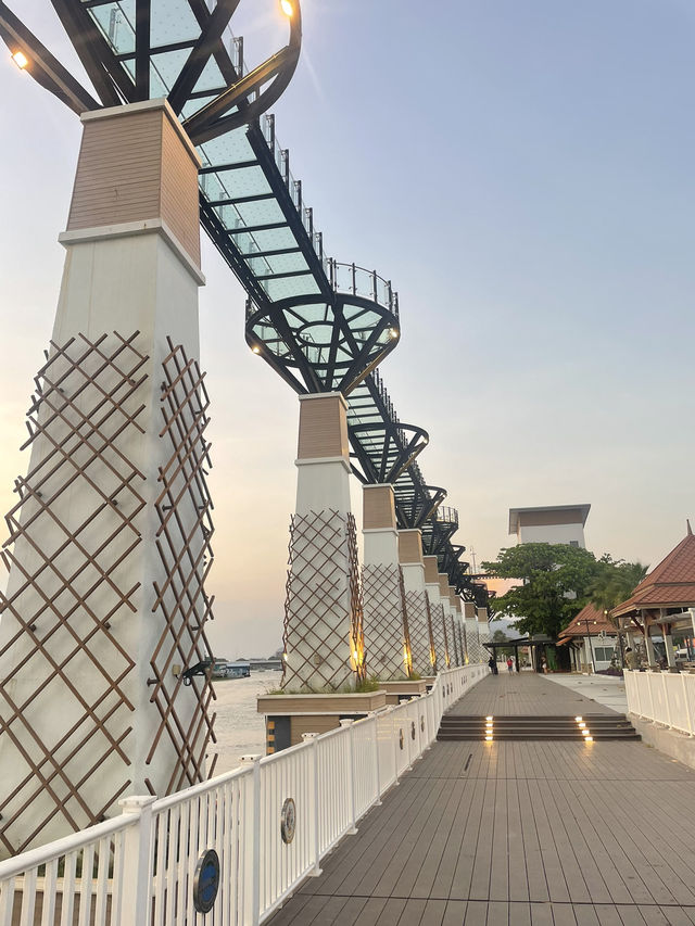 สกายวอร์คเมืองกาญจนบุรี