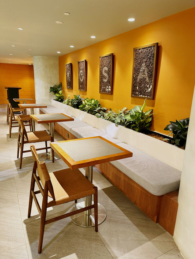 Kosa Coffee at Avenue K: Sip and Savor the Vibes