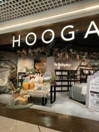 Cozy Shopping Experience at Hooga