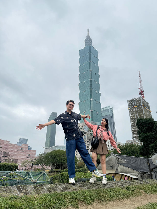 จุดถ่ายรูปสุดปังกับหมู่บ้านทหารโบราณวิวตึกไทเป 101