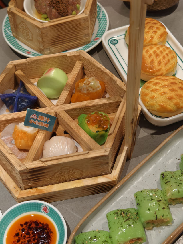 龍點心新分店，有售點心福袋