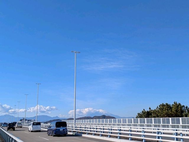 平塚の食堂、磯っぺとその近くの花水大橋