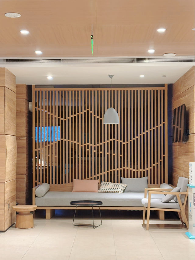 แนะนำที่พัก Holiday Inn Express ที่จิ่วจ้ายโกว