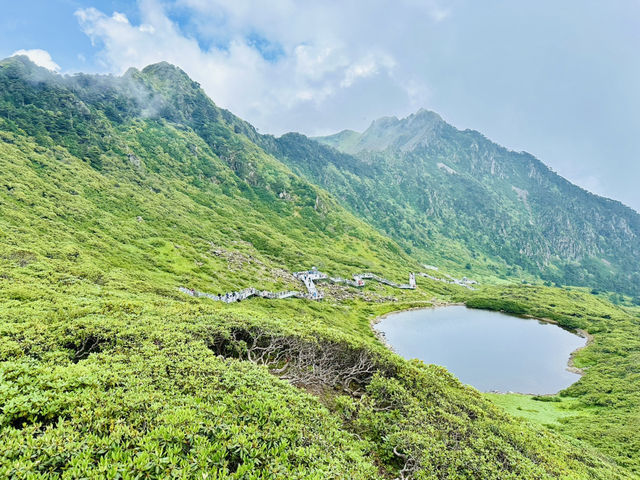 Where the Mountains Heal You: Cangshan’s Quiet Magic