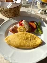 Spring Solo Stay: In-Room Breakfast at Hotel Chinzanso Tokyo