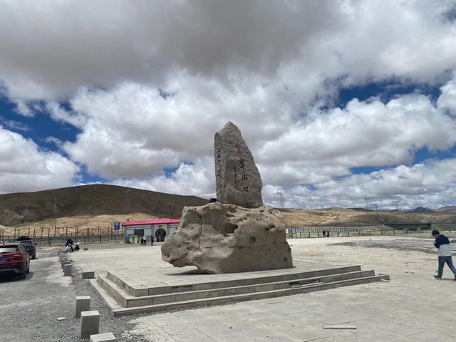 Kunlun Mountain 🏔️ Yuzhu Peak 🩵 Golmud River