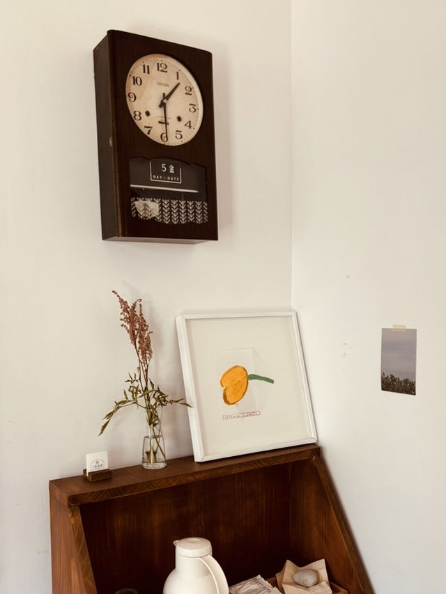 Cafe 1968: Your Relaxing April Respite in Yuseong ☕🍰🌸
