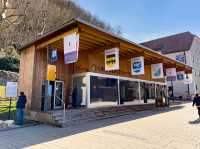【観光スタートにおすすめ】リヒテンシュタイン観光案内所（Liechtenstein Center）🏢🗺️