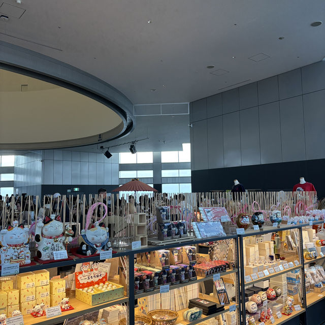 【デートにオススメ】東京 新宿 東京都庁第一本庁舎北展望室 東京の真ん中で無料で絶景が見られるスポット
