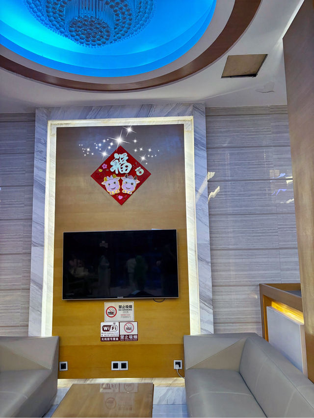 Linghang Shenzhen Hotel