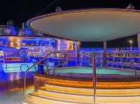 Rhapsody of the Seas 🎶: A Solo Traveller’s Harmonious Escape!