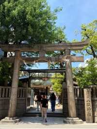 大阪｜驅除疫病牛頭天王 難波八坂神社12米高獅子殿