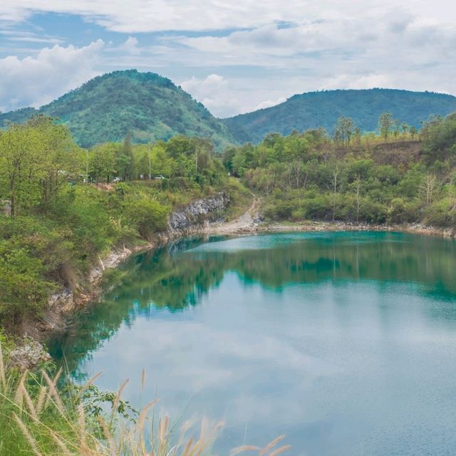 "สระมรกต Blue Lagoon" ขอนแก่น วิวสวยสะกดตา