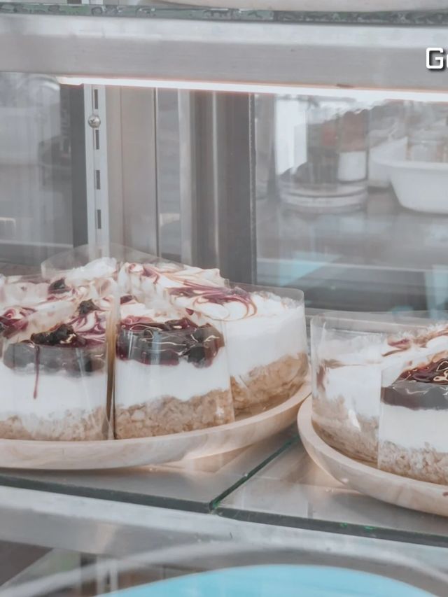 Bliss & Bloom Cafe 