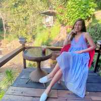 ร้าน River Rock Cafe Hill คาเฟ่ริมน้ำตก
