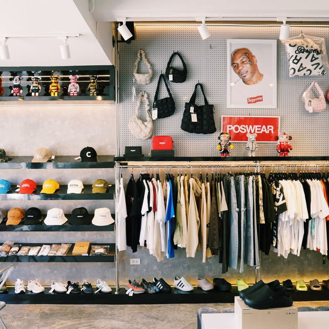 Poswear  : ร้านคาเฟ่มัลติแบรนด์แฟชั่น