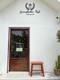 Grandfather cafe - พังงา 