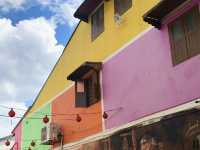 Kuching Diaries — Soft Serve, Street Art & Signature Dishes