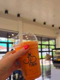 คาเฟ่เต่างอย จิบกาแฟคาเฟ่ กาแฟอร่อยมาก