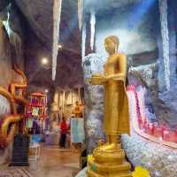 ขอพรสิ่งศักสิทธิ์ วัดบัวขวัญ นนทบุรี