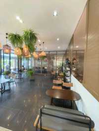 ร้านอเมซอนลับ ๆ – มุมเงียบที่นักเดินทางไม่ควรพลาด