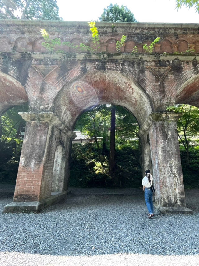 南禅寺の境内にあるひときわ存在感を放っている水路橋🧱🤩