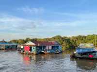 Tonle Sap Lake | The Lifeblood of Cambodia 🌊🐟✨