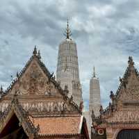 วัดมหาธาตุวรมหาวิหาร 🙏จังหวัดเพชรบุรี