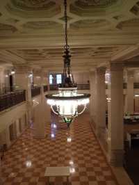 🏛️【丸の内 明治生命館】昭和モダンに迷い込む、静けさの時間旅行。