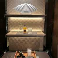 Four Seasons Hotel Hong Kong