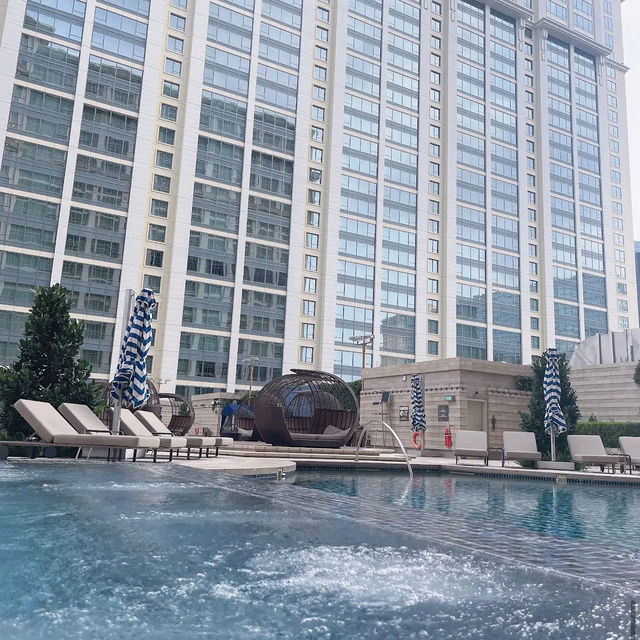 St. Regis Macao (澳門瑞吉酒店)