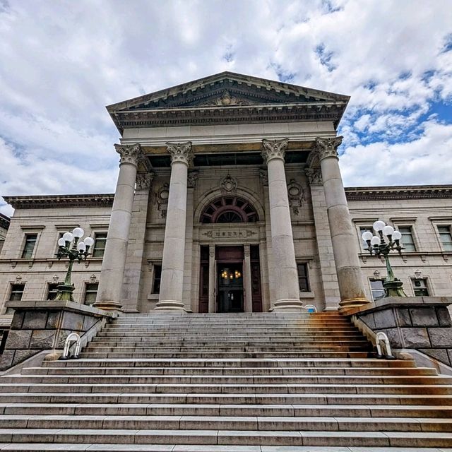 大阪 | 中之島圖書館，美侖美奐的文藝復興風格建築