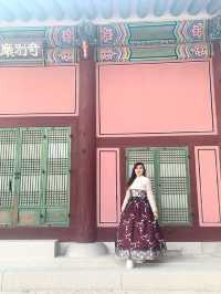A Quiet Gem in the Heart of Seoul 🌸🏯