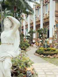 Versailles de Flore คาเฟ่สุดหรูสไตล์ปราสาทฝรั่งเศส