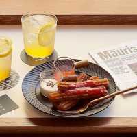 Junction STAND Cafe Bar