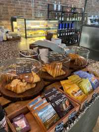 Roastery Village: Coffee Dreams Brew