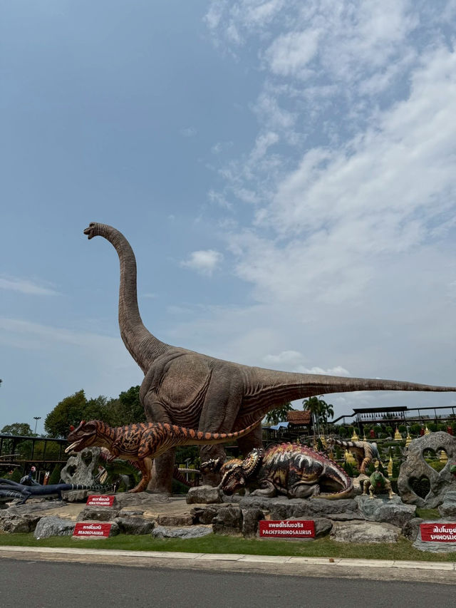 พาทัวร์สวนนงนุช พัทยา ปี 2025