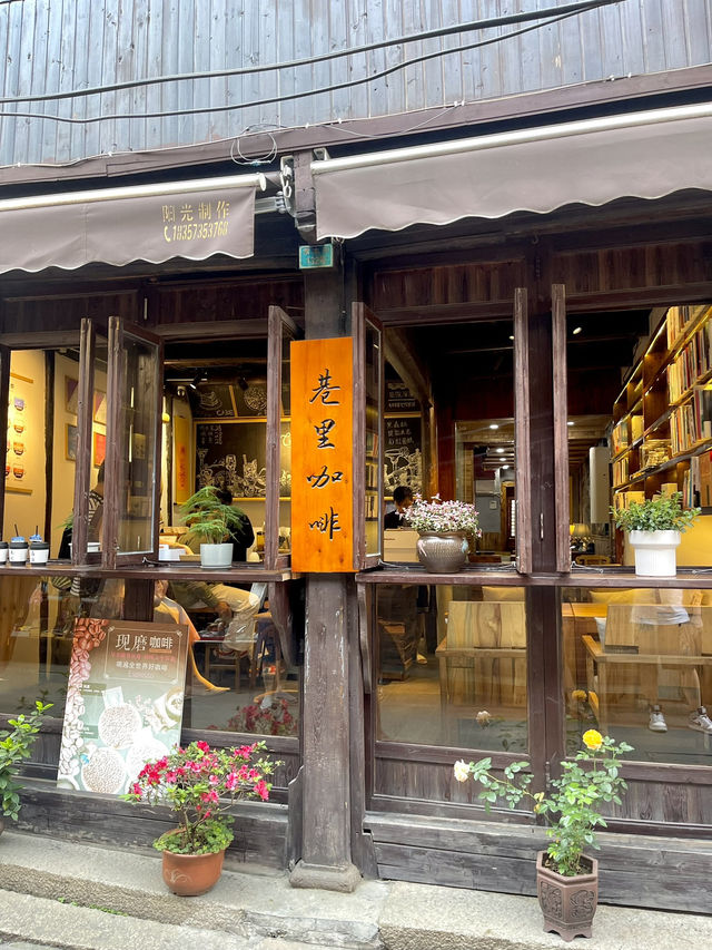 🇨🇳✨ 2D1N Wuzhen Getaway from Shanghai – Only RM450!