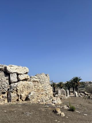 Neolithic Memories Engraved in Malta's Stones, Ġgantija