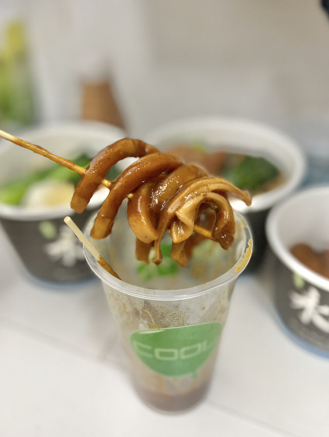 《銅鑼灣款式多多車仔麵》