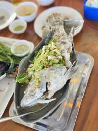 ท่าเรือลุงหมีซีฟู้ด – จันทบุรี