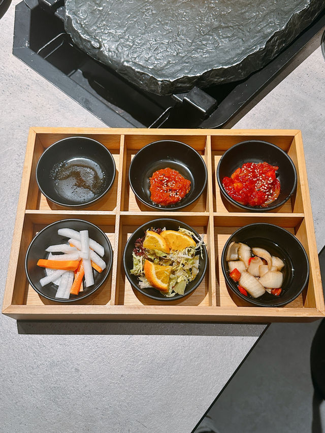 濟州島直送嘅招牌黑毛豬