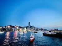 香港都市風情之旅：從金紫荊廣場到維多利亞港夜景