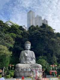 Clouds, Cliffs & Calm: Chin Swee Caves Temple Escape 