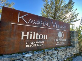 Hilton Queenstown Resort & Spa l King Room Tour 306