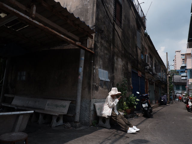 พาเดินเล่นถ่ายรูป •ตลาดน้อย•