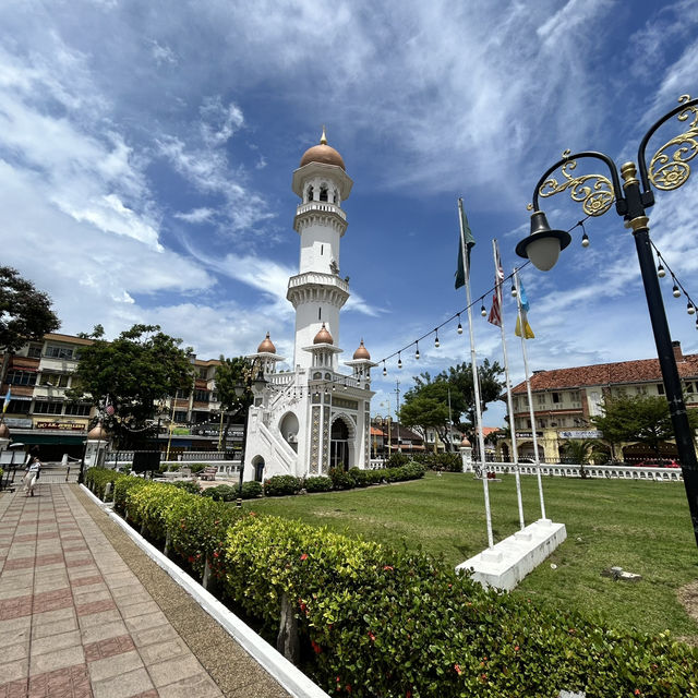 🕌 Solo Cultural Journey: Masjid Kapitan Keling – Penang’s Historic Muslim Landmark