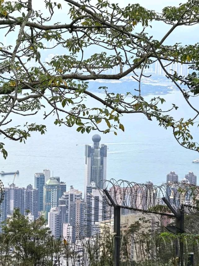 Urban Escape: Culture & Views HongKong