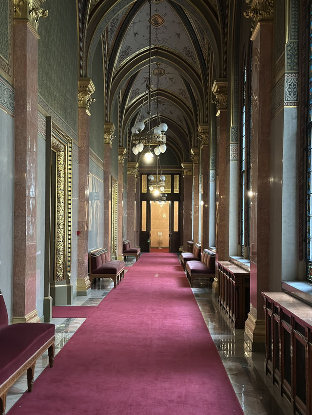Hungarian Parliament: Where Gothic Stone Meets Liquid Gold